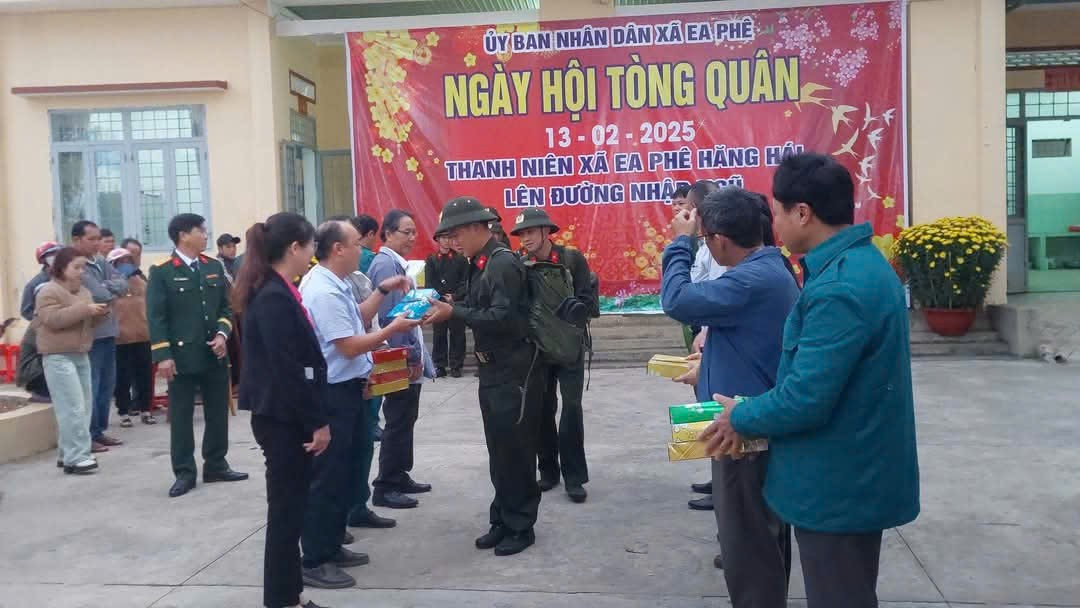 Tòng quân 5